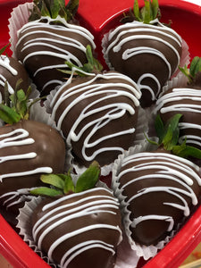 Chocolate Covered Strawberries - 9 pcs - Heart Shaped Holder
